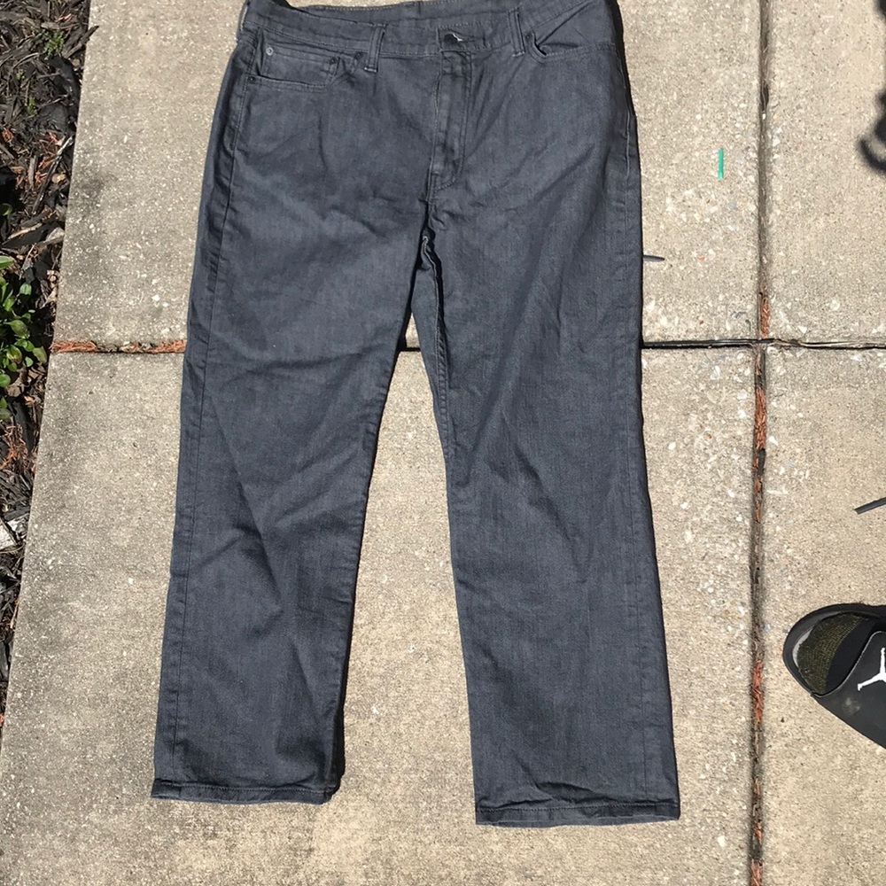 Levi jeans 40x32
